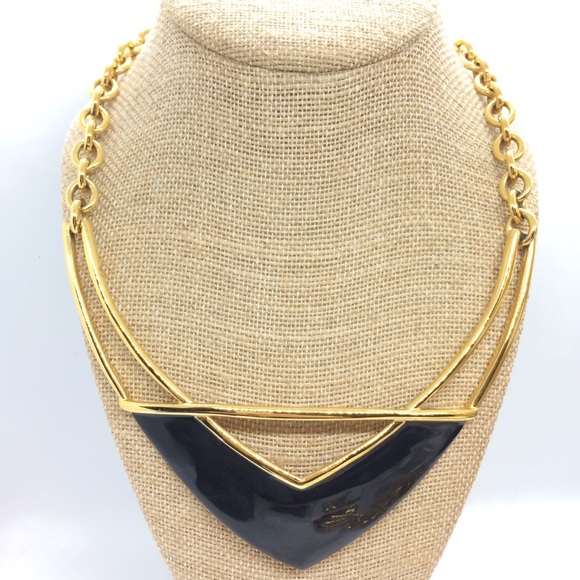 Monet Jewelry - VINTAGE 80S MONET STATEMENT BLACK GOLD TONE NECKLACE